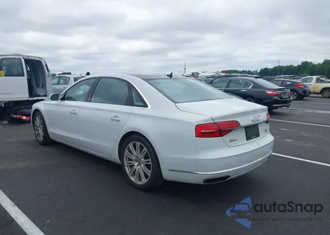 2015 Audi A8 L 4.0T z USA, uszkodzony, nr VIN WAU32AFD0FN001715